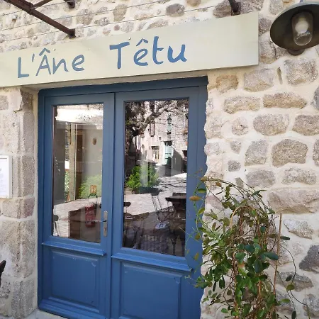 Lane Tetu Bed & Breakfast *